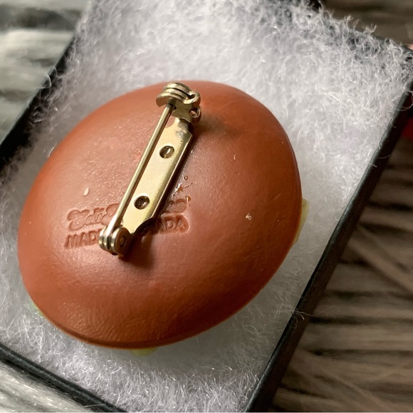 Vintage Salad Brooch Unique - Picture 6 of 8